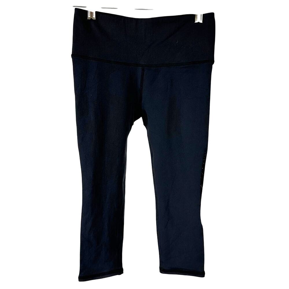 Lululemon Reveal Crop Leggings 15" Black Women's Size Small EUC